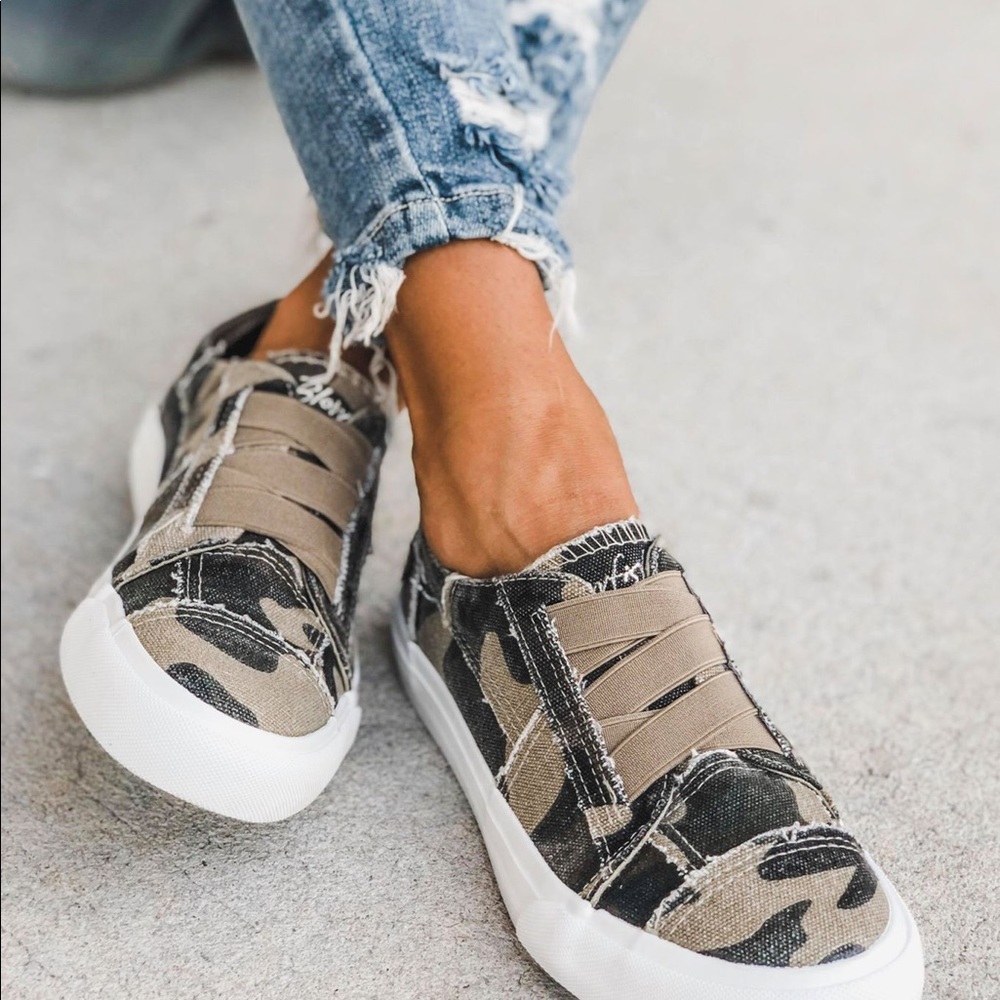 camo blowfish shoes